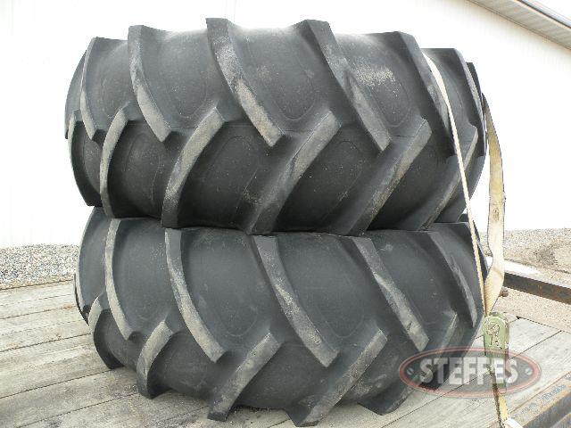 (4) 23.1-26 Tires,_1.jpg